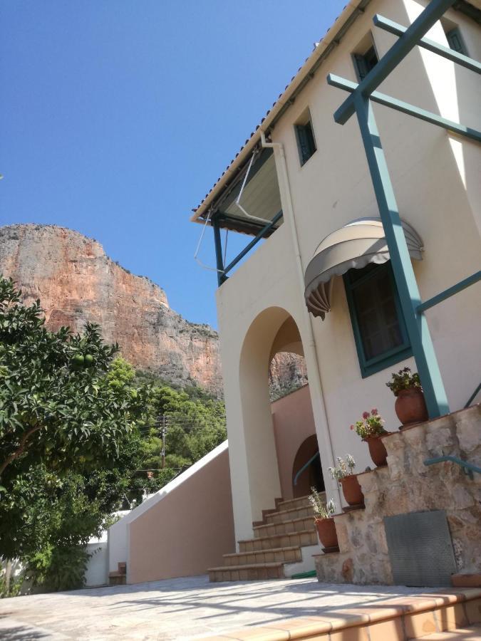 The Valkyries 2 Apartamento Leonídion Exterior foto